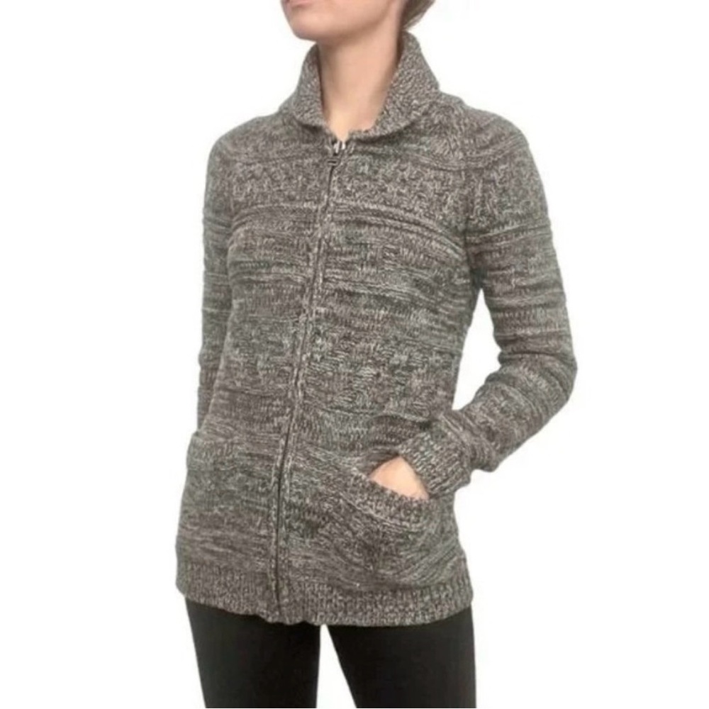 Aritzia Tna Torridon Zip-Up 100% Lambswool wool Heavyweight Sweater, Woman's M/L